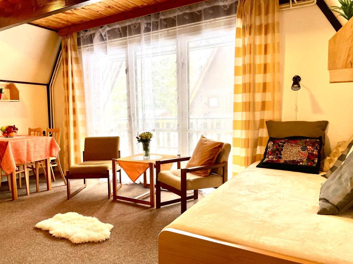 Vlachovice Hotel A Penzion Pegas מראה חיצוני תמונה