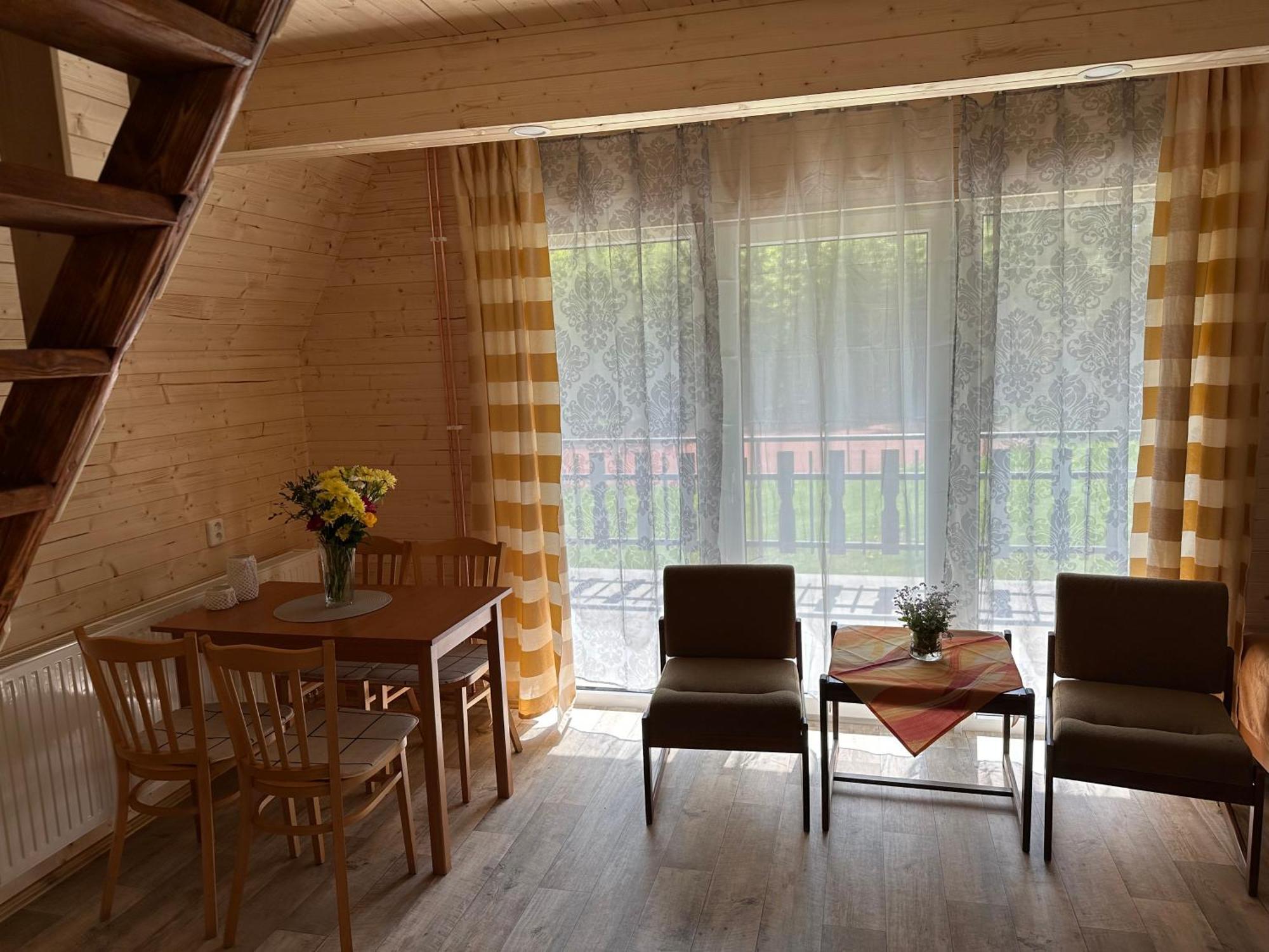 Vlachovice Hotel A Penzion Pegas מראה חיצוני תמונה